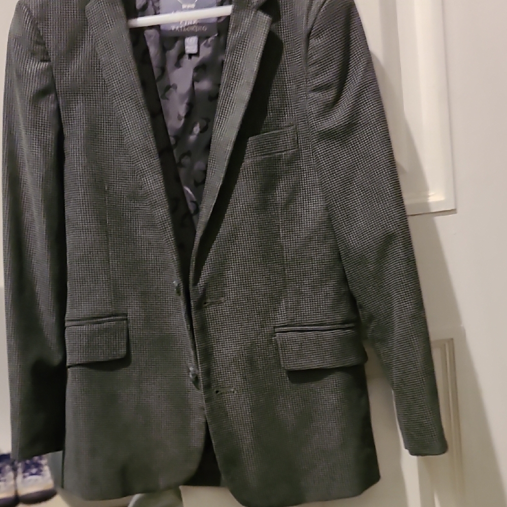 Boy's Gray Blazer, Stunning